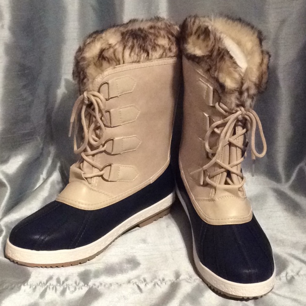 Lydiia Faux Fur Winter Boot,  Bone color, NWT